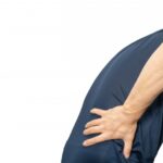 坐骨神経痛とヘルニア あなたの腰痛はどちら?~60代から考える原因と対処法~